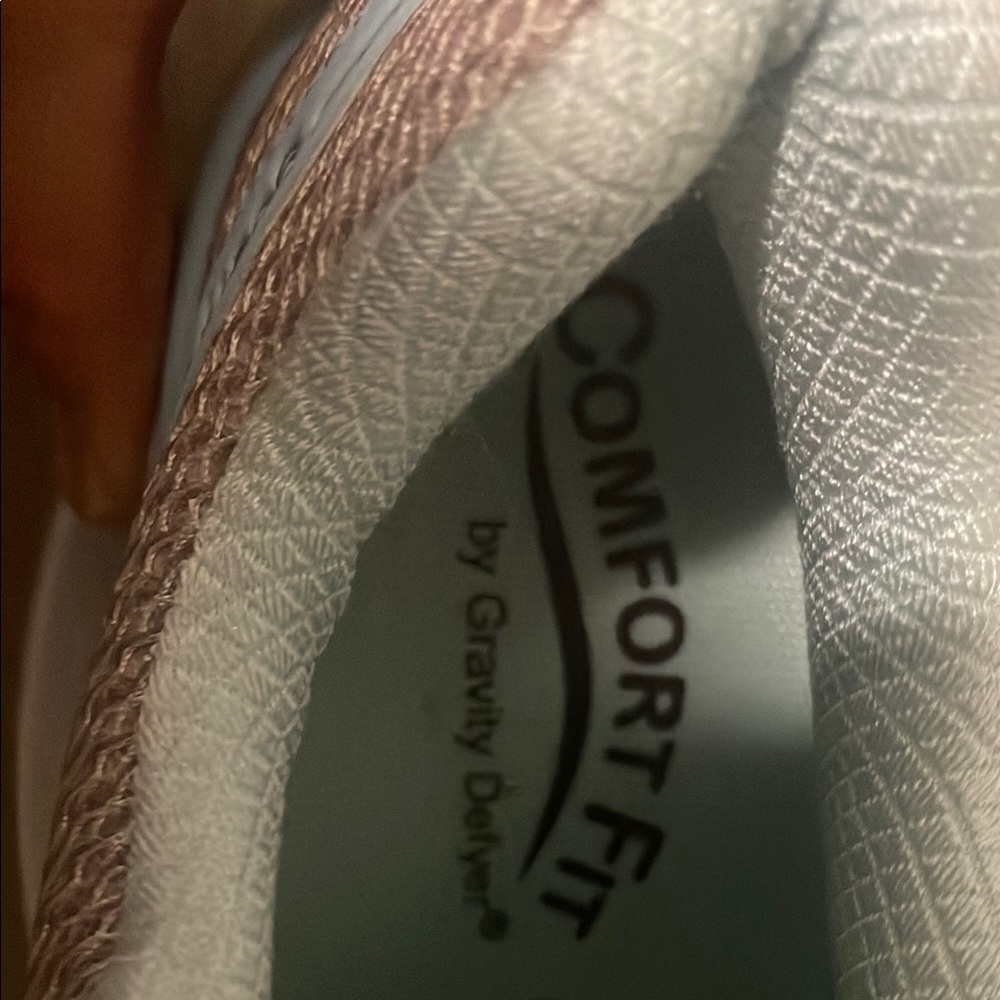 Blue and Gray Athletic Shoes with Cushioned Support - Picture 4 of 7